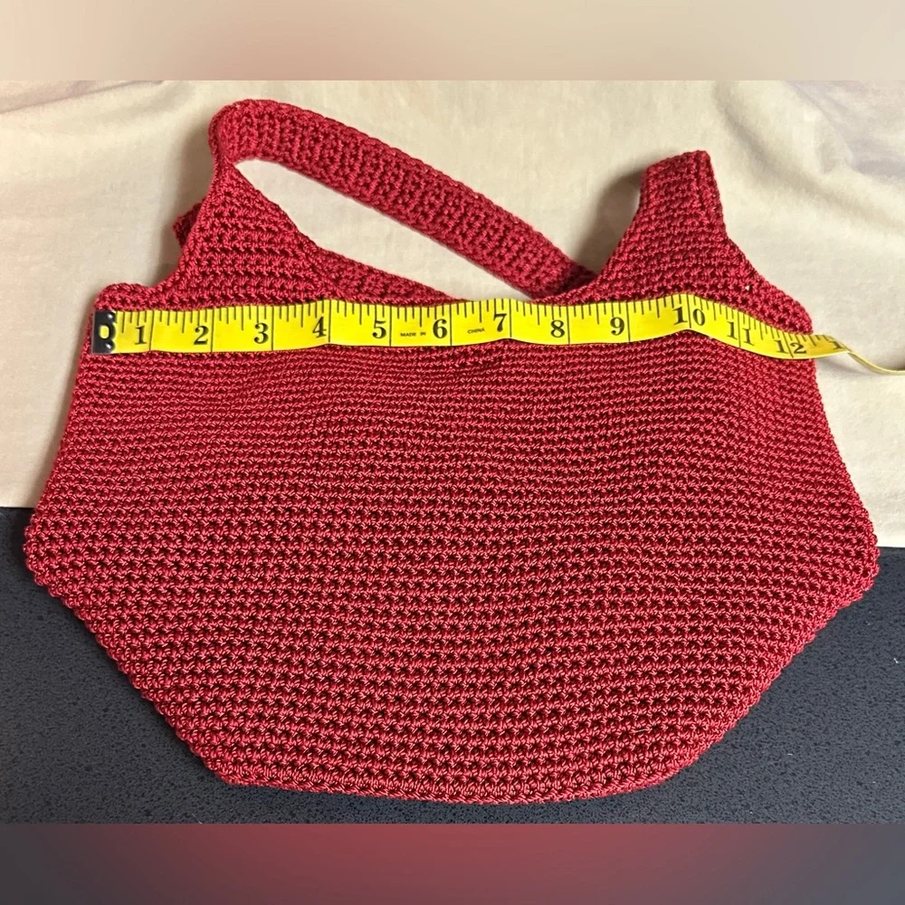 The Sak Red Crochet Hobo Double Strap Shoulder Bag Nice Size 9”x7”x7”